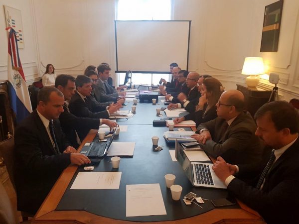 Foto_tema_puerto_Rosario